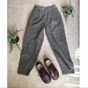 SOLD/Vintage Minimalist Ann Taylor High Trousers